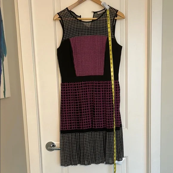 Halogen Grid Pattern Dress - Picture 3 of 12